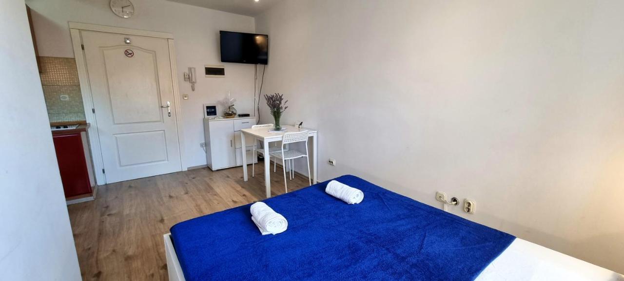 Tiny Studio Big Living Rovinj Exterior foto