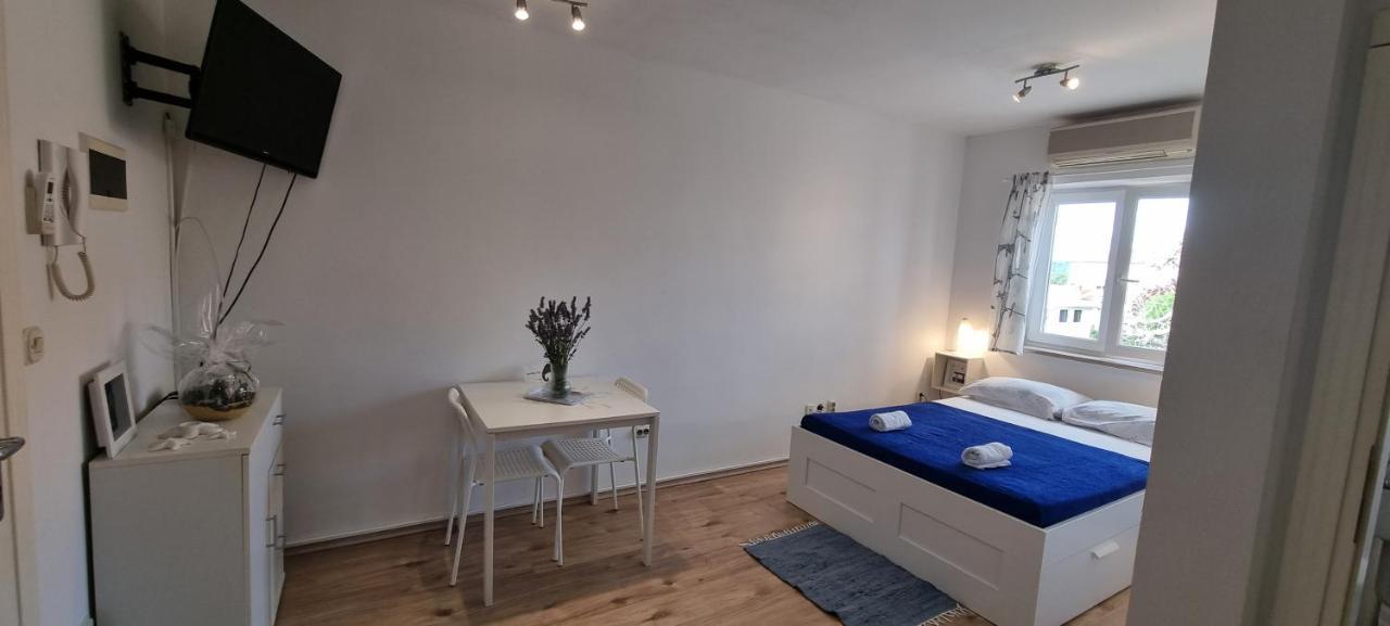 Tiny Studio Big Living Apartamento Rovinj Exterior foto