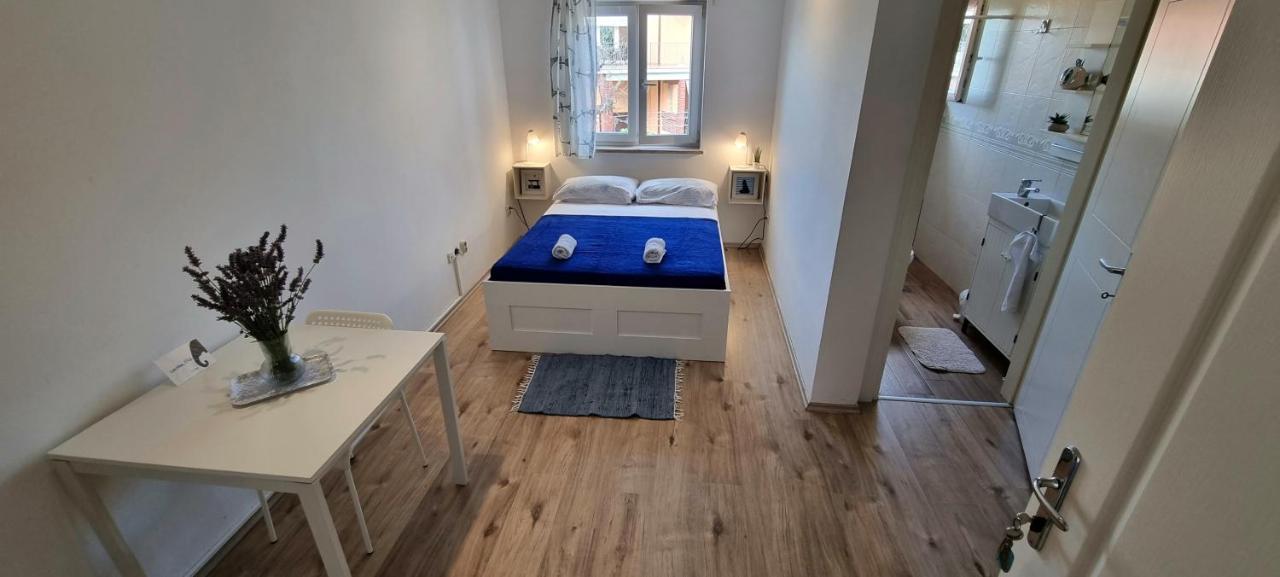 Tiny Studio Big Living Rovinj Exterior foto